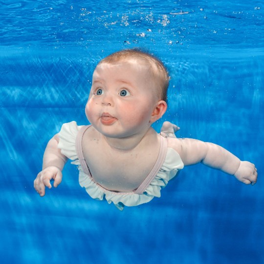 Lola's Splashathon for Tommy's and Children's Alliance