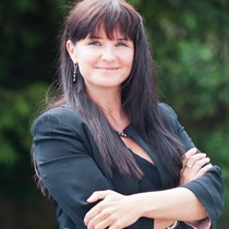 Pamela McNamara