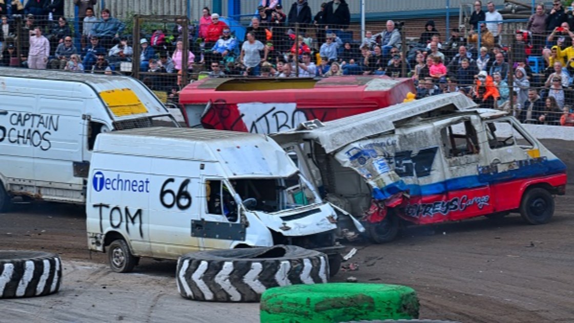 Trackstar Racing is fundraising for Big C