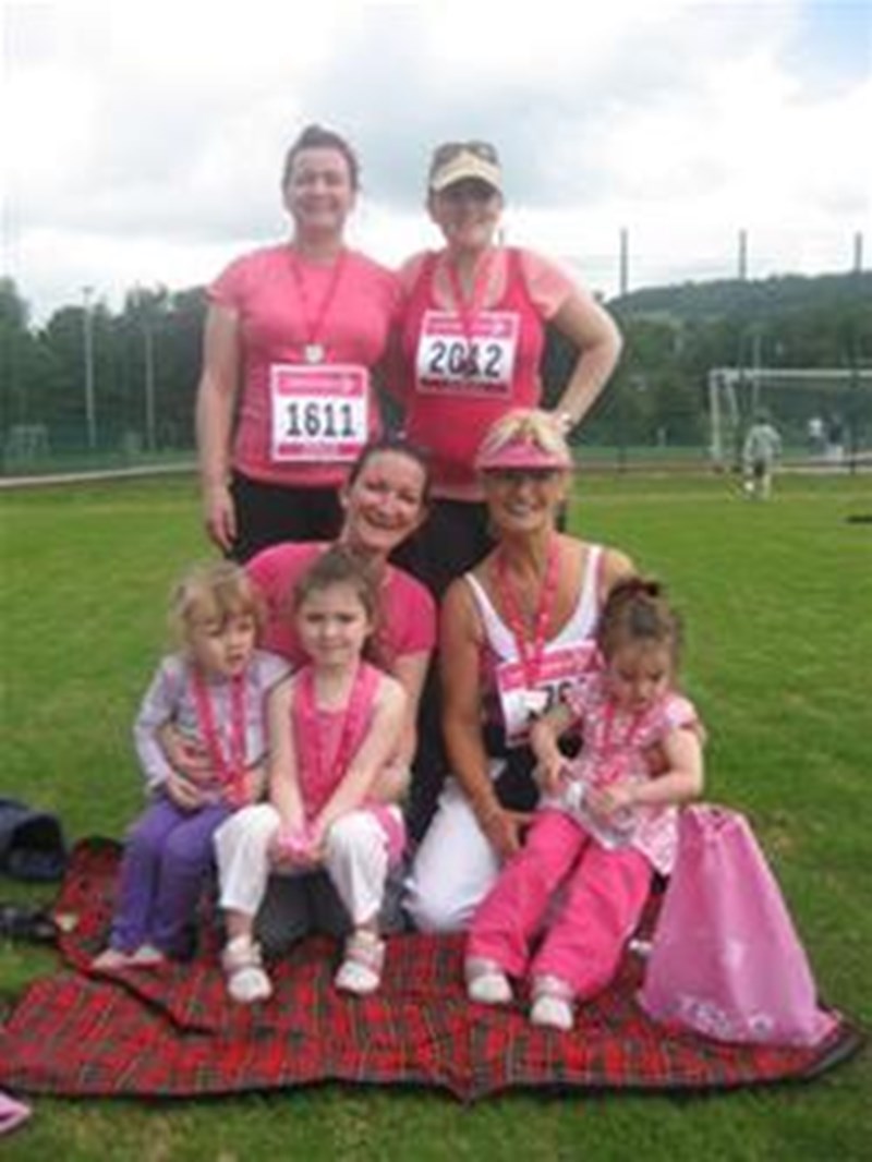 Elaine Moore is fundraising for Cancer Research UK