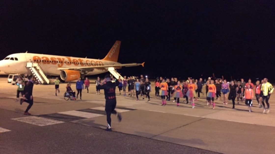 Maggie's Highlands Run the Runway - JustGiving