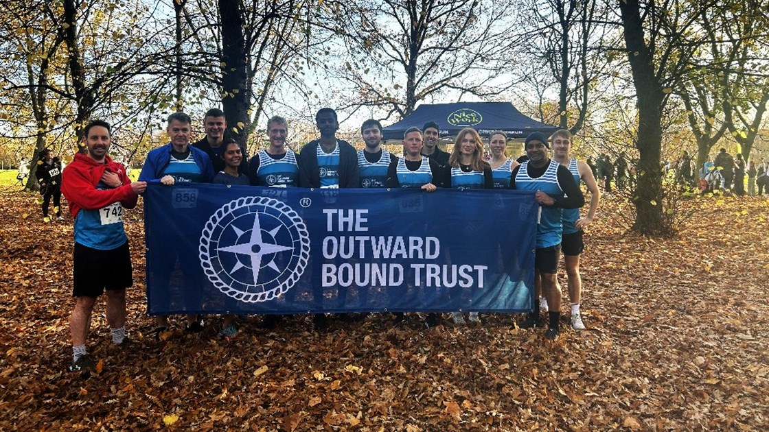 sustainable-advantage-team-fundraising-for-the-outward-bound-trust-is