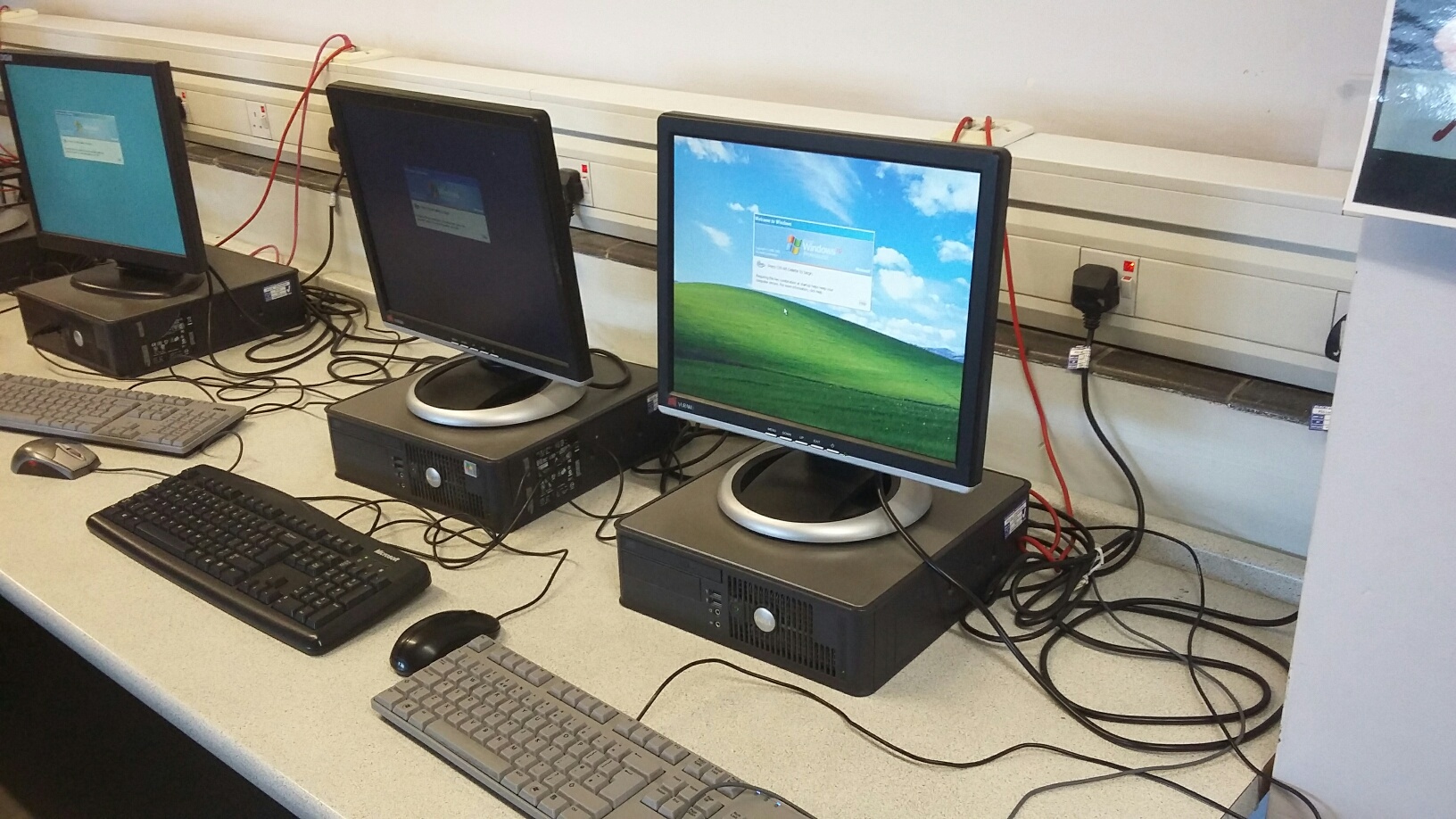 Crowdfunding to update Hall Mead's computers, so pupils have IT that ...