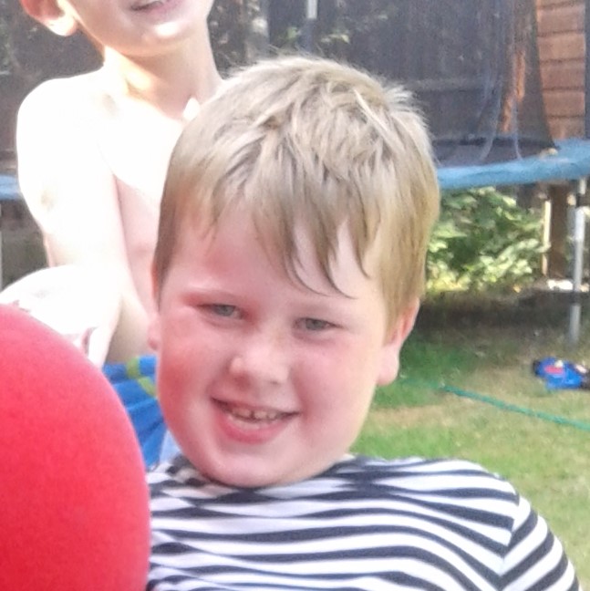 crowdfunding-to-help-conall-and-the-riley-family-to-kick-cancer-over