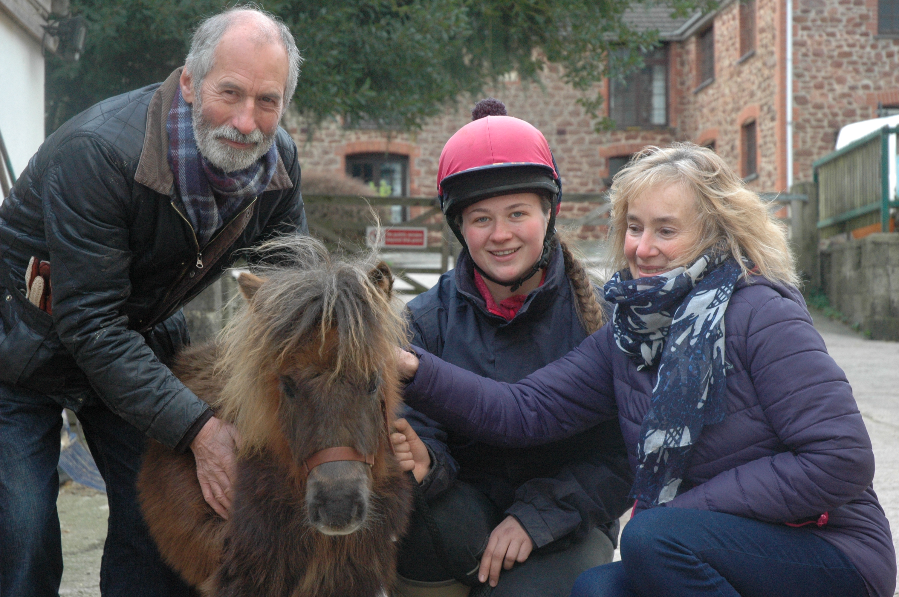 https://images.justgiving.com/image/5dc37a17-1141-47c9-bb9e-f117baedb2c5.jpg