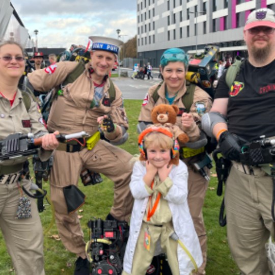 Spectrum 20 Ghostbusters - Spectrum Colour Walk