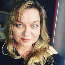Vicki Head