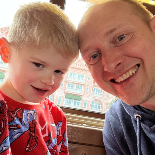 I'm walking 15k this April for the National Autistic Society