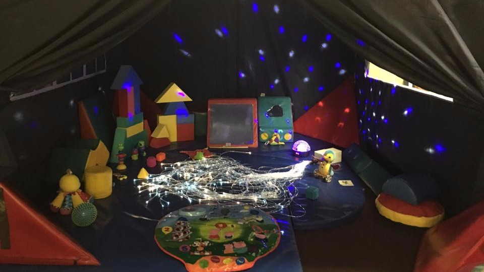 Crowdfunding to Buy a sensory tent and lights for children with special