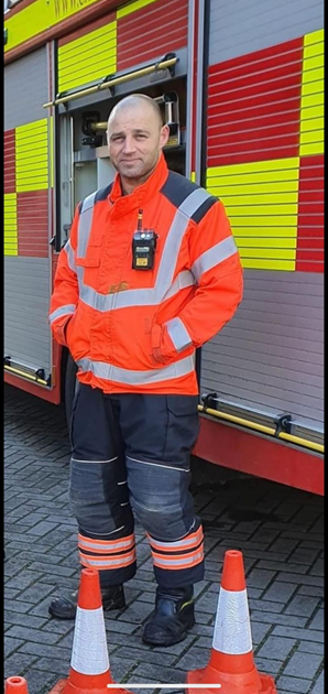 Rob Rimmer Fy7 Roly Rimmer is fundraising for Fire Fighters Charity