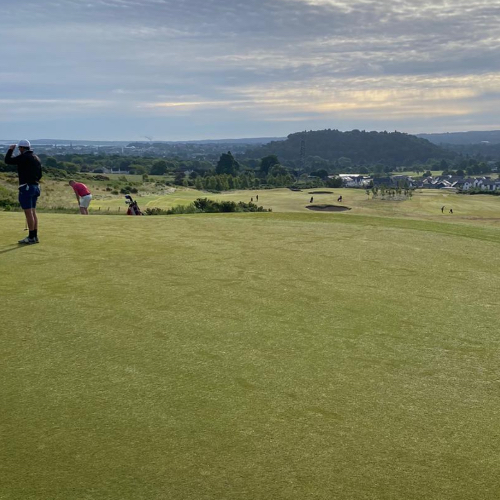 Gillies' Big Golf Race