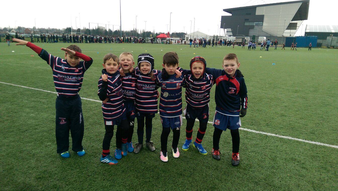 Crowdfunding to fund a training top for the Salford City Junior