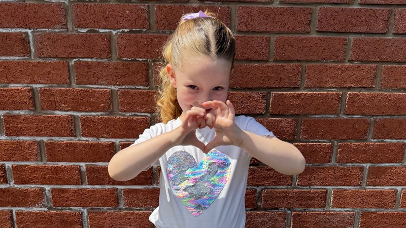 Hey Lydia Lydia Griffiths is fundraising for Alder Hey Children's Charity