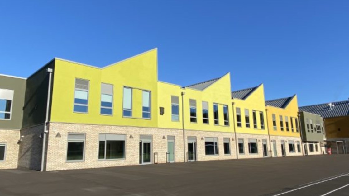Friends of Lakeside Primary School (FoLPS) - JustGiving