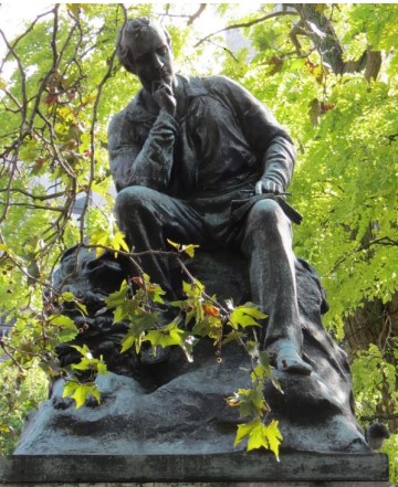 SOS: The Byron Memorial Statue Needs Your Support - JustGiving
