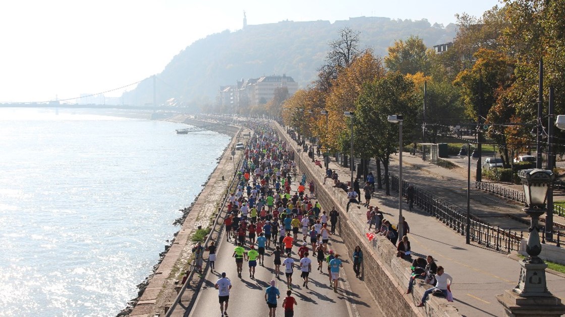  Budapest Marathon 2024 - Loughborough University - JustGiving Bildidee 