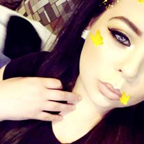 Faye Honey