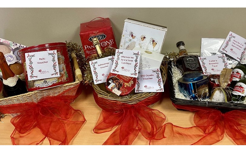 Christmas Hamper Raffle 2021 JustGiving