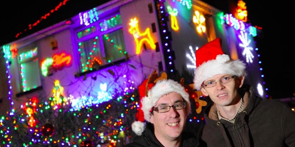 Coundon Christmas Lights 2022 fundraiser for Zoe's Place Baby Hospice